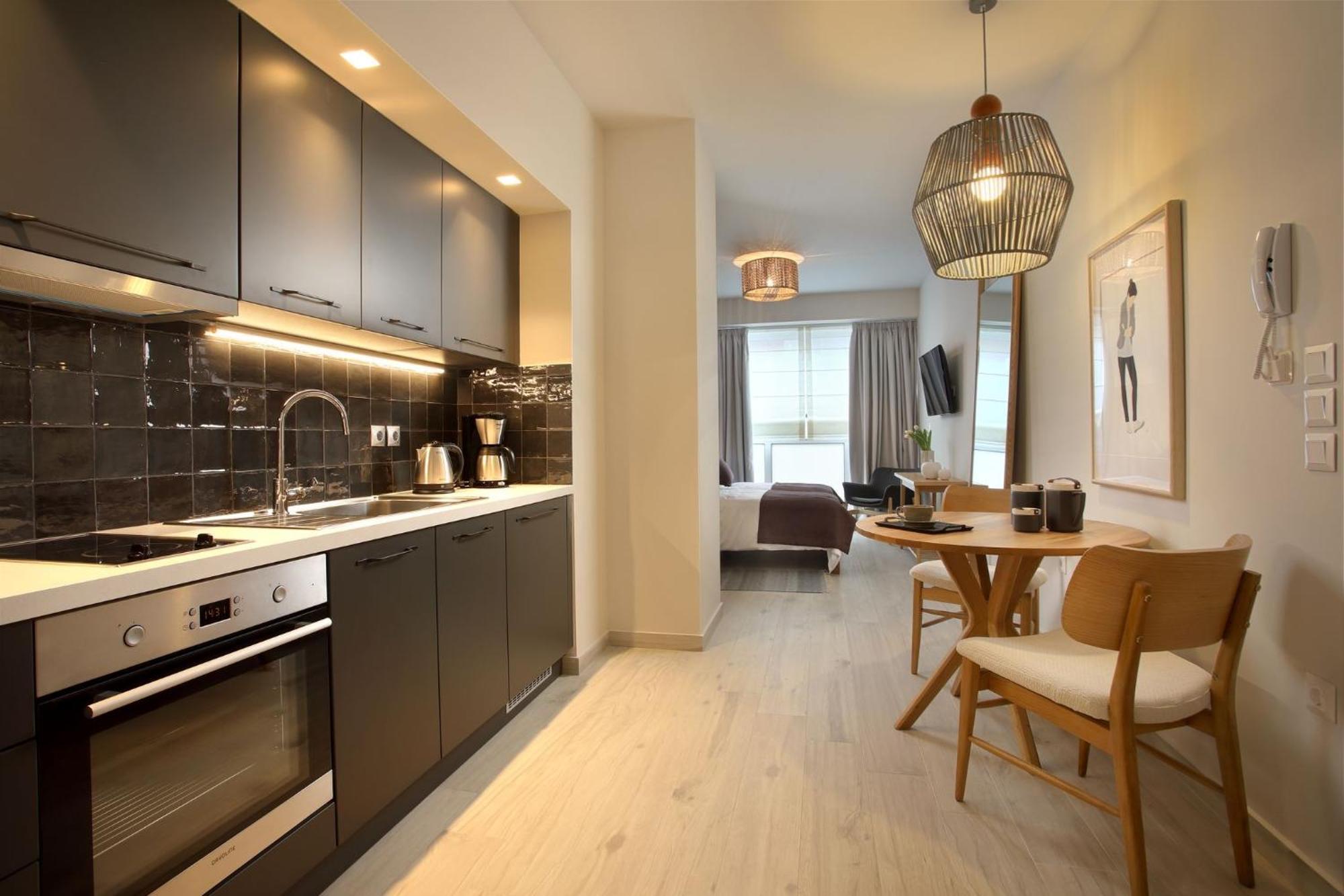 Happiness Luxury Central Apartment Афіни Екстер'єр фото